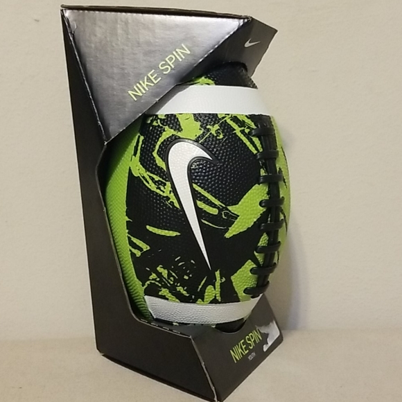 nike spin 3.0 football